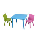 שולחן וכיסאות מעץ לילדים – צבעוני